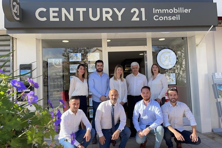 l'équipe de l'agence Immobilier Conseil