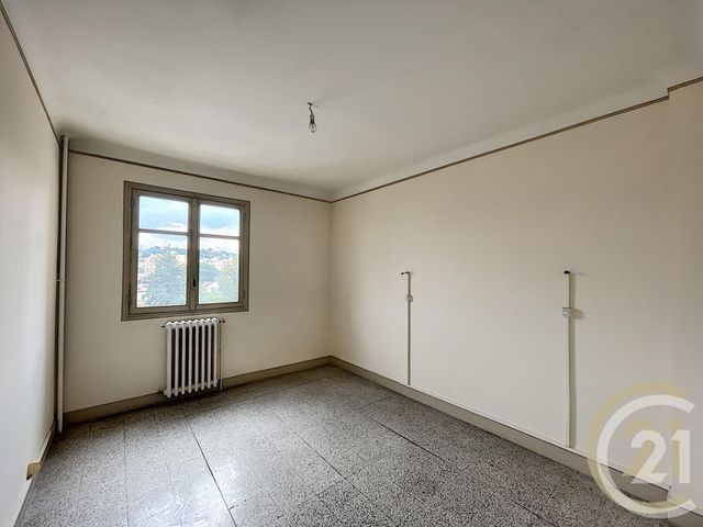 Appartement F3 à vendre - 3 pièces - 54.88 m2 - CANNES LA BOCCA - 06 - PROVENCE-ALPES-COTE-D-AZUR - Century 21 Immobilier Conseil Appartement F3 à vendre - 3 pièces - 54.88 m2 - CANNES LA BOCCA - 06 - PROVENCE-ALPES-COTE-D-AZUR - Century 21 Immobilier Conseil
