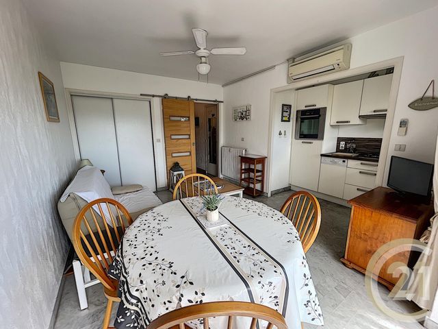 Appartement F1 à vendre - 1 pièce - 24.0 m2 - CANNES LA BOCCA - 06 - PROVENCE-ALPES-COTE-D-AZUR - Century 21 Immobilier Conseil Appartement F1 à vendre - 1 pièce - 24.0 m2 - CANNES LA BOCCA - 06 - PROVENCE-ALPES-COTE-D-AZUR - Century 21 Immobilier Conseil