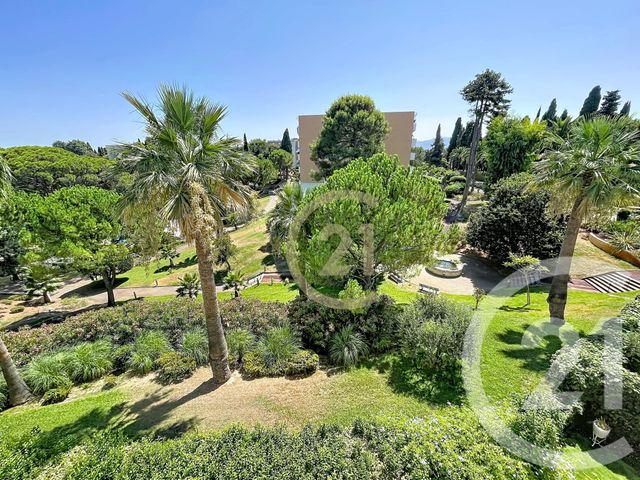 Appartement F4 à vendre - 4 pièces - 125.0 m2 - CANNES LA BOCCA - 06 - PROVENCE-ALPES-COTE-D-AZUR - Century 21 Immobilier Conseil