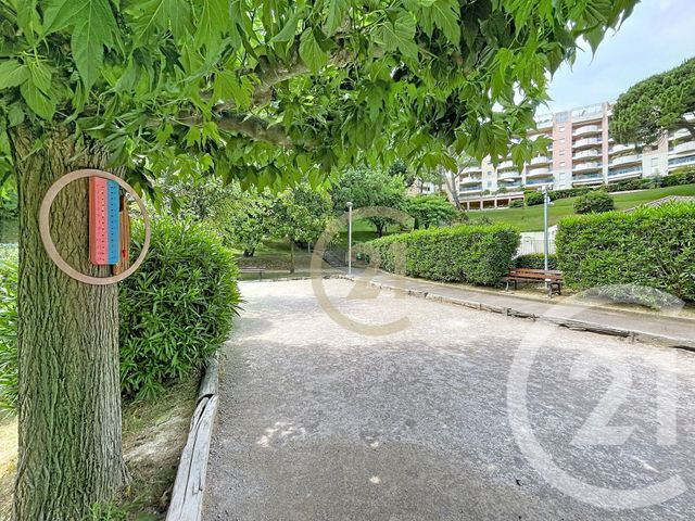 Appartement F4 à vendre - 4 pièces - 125.0 m2 - CANNES LA BOCCA - 06 - PROVENCE-ALPES-COTE-D-AZUR - Century 21 Immobilier Conseil