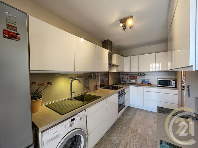 Appartement F3 à vendre - 3 pièces - 63.0 m2 - CANNES LA BOCCA - 06 - PROVENCE-ALPES-COTE-D-AZUR - Century 21 Immobilier Conseil Appartement F3 à vendre - 3 pièces - 63.0 m2 - CANNES LA BOCCA - 06 - PROVENCE-ALPES-COTE-D-AZUR - Century 21 Immobilier Conseil