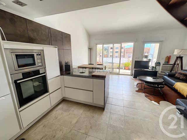 Appartement F3 à vendre - 3 pièces - 75.68 m2 - CANNES LA BOCCA - 06 - PROVENCE-ALPES-COTE-D-AZUR - Century 21 Immobilier Conseil Appartement F3 à vendre - 3 pièces - 75.68 m2 - CANNES LA BOCCA - 06 - PROVENCE-ALPES-COTE-D-AZUR - Century 21 Immobilier Conseil