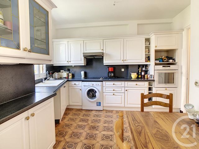 Appartement F3 à vendre - 3 pièces - 89.94 m2 - CANNES - 06 - PROVENCE-ALPES-COTE-D-AZUR - Century 21 Immobilier Conseil Appartement F3 à vendre - 3 pièces - 89.94 m2 - CANNES - 06 - PROVENCE-ALPES-COTE-D-AZUR - Century 21 Immobilier Conseil