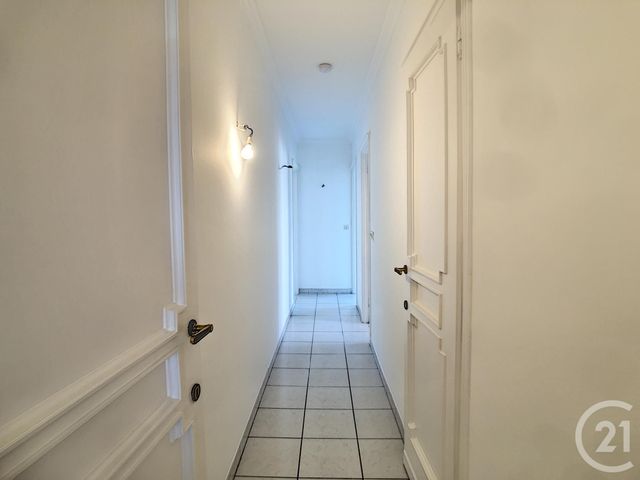 Appartement F3 à vendre - 3 pièces - 89.94 m2 - CANNES - 06 - PROVENCE-ALPES-COTE-D-AZUR - Century 21 Immobilier Conseil Appartement F3 à vendre - 3 pièces - 89.94 m2 - CANNES - 06 - PROVENCE-ALPES-COTE-D-AZUR - Century 21 Immobilier Conseil