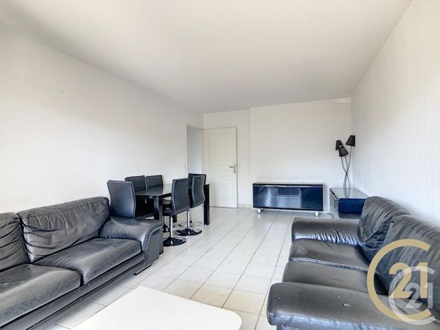 Afficher la photo en grand Appartement F4 à vendre - 4 pièces - 74.87 m2 - CANNES LA BOCCA - 06 - PROVENCE-ALPES-COTE-D-AZUR - Century 21 Immobilier Conseil