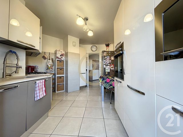 Appartement F3 à vendre - 3 pièces - 87.53 m2 - CANNES LA BOCCA - 06 - PROVENCE-ALPES-COTE-D-AZUR - Century 21 Immobilier Conseil