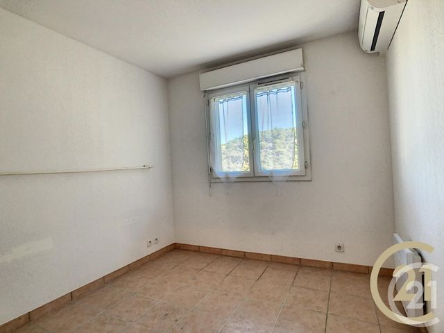 Afficher la photo en grand Appartement F3 à vendre - 3 pièces - 60.1 m2 - CANNES LA BOCCA - 06 - PROVENCE-ALPES-COTE-D-AZUR - Century 21 Immobilier Conseil
