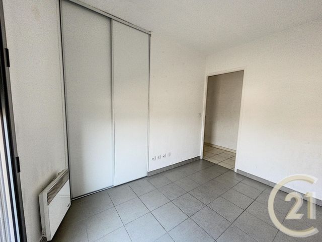 Afficher la photo en grand Appartement à vendre - 3 pièces - 61.0 m2 - CANNES LA BOCCA - 06 - PROVENCE-ALPES-COTE-D-AZUR - Century 21 Immobilier Conseil