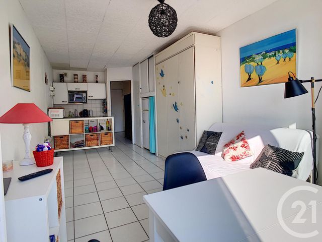 Afficher la photo en grand Studio à vendre - 1 pièce - 23.35 m2 - CANNES LA BOCCA - 06 - PROVENCE-ALPES-COTE-D-AZUR - Century 21 Immobilier Conseil