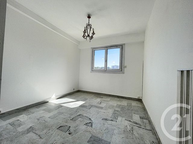 Appartement F3 à vendre - 3 pièces - 59.71 m2 - LE CANNET - 06 - PROVENCE-ALPES-COTE-D-AZUR - Century 21 Immobilier Conseil Appartement F3 à vendre - 3 pièces - 59.71 m2 - LE CANNET - 06 - PROVENCE-ALPES-COTE-D-AZUR - Century 21 Immobilier Conseil