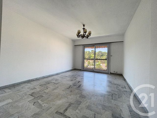 Appartement F3 à vendre - 3 pièces - 59.71 m2 - LE CANNET - 06 - PROVENCE-ALPES-COTE-D-AZUR - Century 21 Immobilier Conseil Appartement F3 à vendre - 3 pièces - 59.71 m2 - LE CANNET - 06 - PROVENCE-ALPES-COTE-D-AZUR - Century 21 Immobilier Conseil