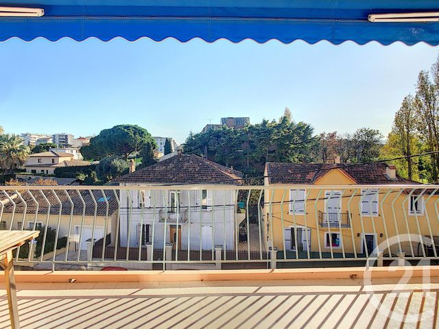 Afficher la photo en grand Appartement F3 à vendre - 3 pièces - 70.46 m2 - CANNES LA BOCCA - 06 - PROVENCE-ALPES-COTE-D-AZUR - Century 21 Immobilier Conseil