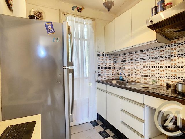 Appartement F4 à vendre - 4 pièces - 61.3 m2 - CANNES LA BOCCA - 06 - PROVENCE-ALPES-COTE-D-AZUR - Century 21 Immobilier Conseil Appartement F4 à vendre - 4 pièces - 61.3 m2 - CANNES LA BOCCA - 06 - PROVENCE-ALPES-COTE-D-AZUR - Century 21 Immobilier Conseil