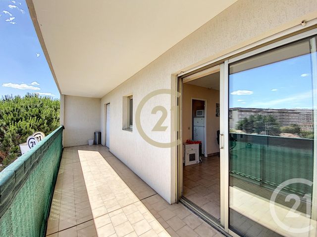 Afficher la photo en grand Appartement F2 à louer - 2 pièces - 46.3 m2 - CANNES LA BOCCA - 06 - PROVENCE-ALPES-COTE-D-AZUR - Century 21 Immobilier Conseil