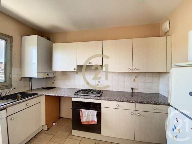 Afficher la photo en grand Appartement F2 à louer - 2 pièces - 46.3 m2 - CANNES LA BOCCA - 06 - PROVENCE-ALPES-COTE-D-AZUR - Century 21 Immobilier Conseil