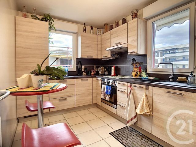 Afficher la photo en grand Appartement F3 à vendre - 3 pièces - 75.0 m2 - CANNES LA BOCCA - 06 - PROVENCE-ALPES-COTE-D-AZUR - Century 21 Immobilier Conseil