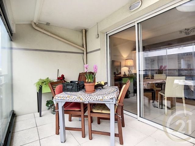 Afficher la photo en grand Appartement F3 à vendre - 3 pièces - 75.0 m2 - CANNES LA BOCCA - 06 - PROVENCE-ALPES-COTE-D-AZUR - Century 21 Immobilier Conseil