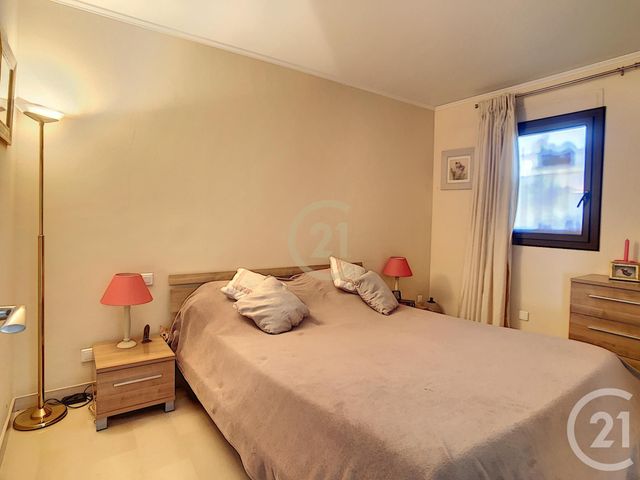 Afficher la photo en grand Appartement F3 à vendre - 3 pièces - 78.62 m2 - CANNES LA BOCCA - 06 - PROVENCE-ALPES-COTE-D-AZUR - Century 21 Immobilier Conseil