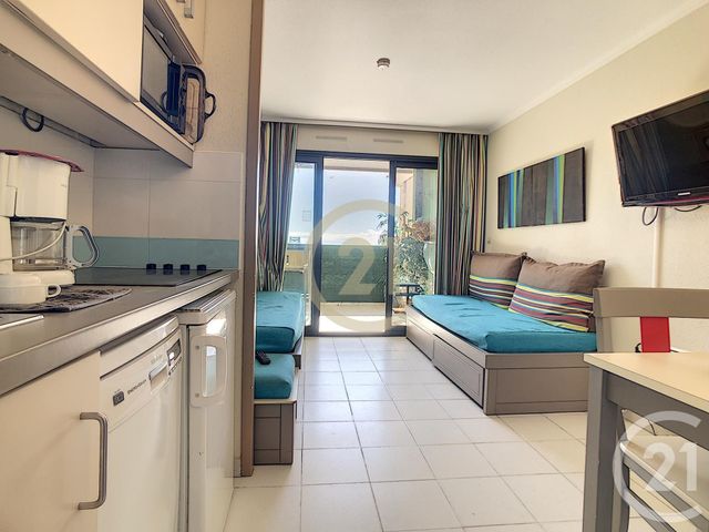 Afficher la photo en grand Studio Cabine à vendre - 1 pièce - 25.27 m2 - CANNES LA BOCCA - 06 - PROVENCE-ALPES-COTE-D-AZUR - Century 21 Immobilier Conseil