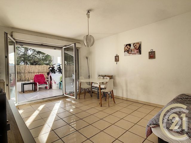 Afficher la photo en grand Appartement F2 à vendre - 2 pièces - 38.0 m2 - CANNES LA BOCCA - 06 - PROVENCE-ALPES-COTE-D-AZUR - Century 21 Immobilier Conseil