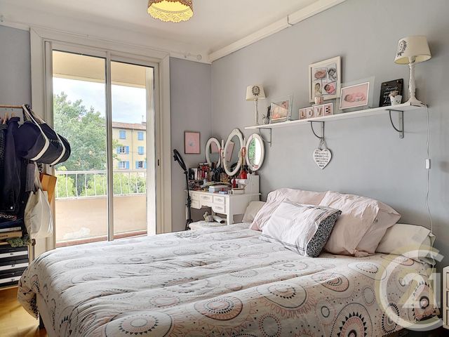 Appartement F4 à vendre - 4 pièces - 65.22 m2 - CANNES LA BOCCA - 06 - PROVENCE-ALPES-COTE-D-AZUR - Century 21 Immobilier Conseil Appartement F4 à vendre - 4 pièces - 65.22 m2 - CANNES LA BOCCA - 06 - PROVENCE-ALPES-COTE-D-AZUR - Century 21 Immobilier Conseil
