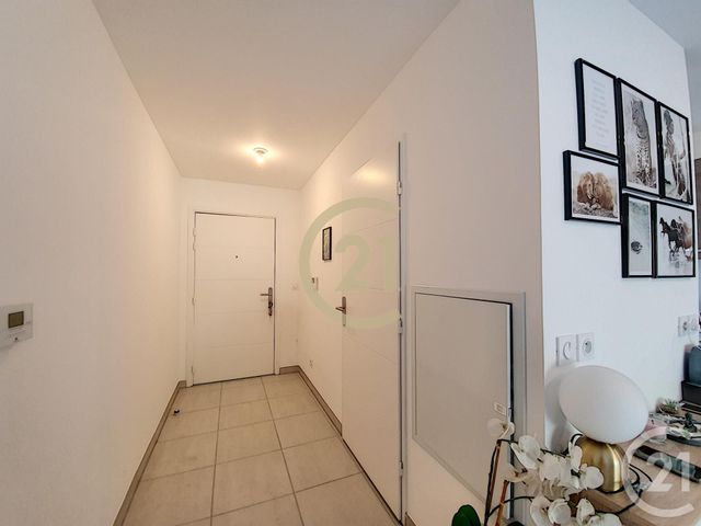 Studio à louer - 1 pièce - 24.84 m2 - GRASSE - 06 - PROVENCE-ALPES-COTE-D-AZUR - Century 21 Immobilier Conseil Studio à louer - 1 pièce - 24.84 m2 - GRASSE - 06 - PROVENCE-ALPES-COTE-D-AZUR - Century 21 Immobilier Conseil