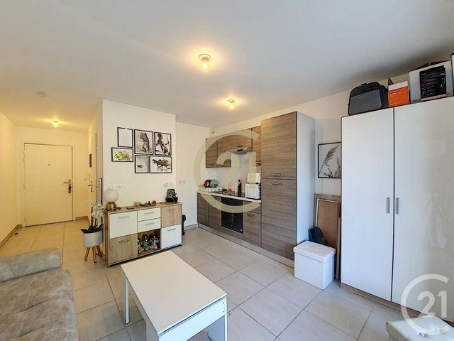 Studio à louer - 1 pièce - 24.84 m2 - GRASSE - 06 - PROVENCE-ALPES-COTE-D-AZUR - Century 21 Immobilier Conseil Studio à louer - 1 pièce - 24.84 m2 - GRASSE - 06 - PROVENCE-ALPES-COTE-D-AZUR - Century 21 Immobilier Conseil