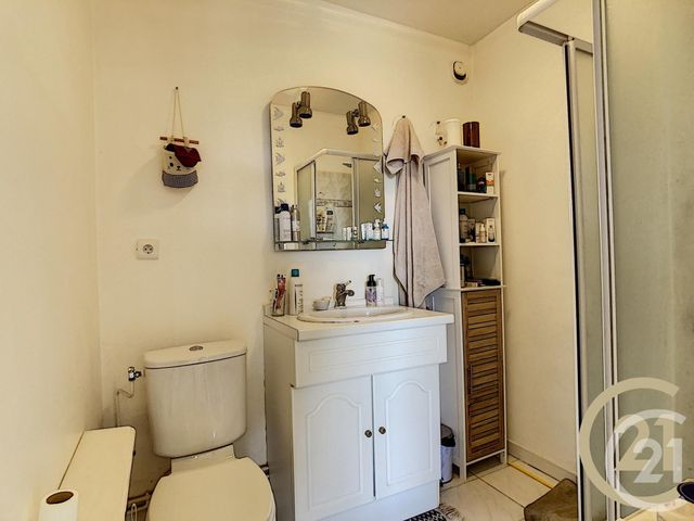 Appartement F2 à vendre - 2 pièces - 44.02 m2 - CANNES LA BOCCA - 06 - PROVENCE-ALPES-COTE-D-AZUR - Century 21 Immobilier Conseil Appartement F2 à vendre - 2 pièces - 44.02 m2 - CANNES LA BOCCA - 06 - PROVENCE-ALPES-COTE-D-AZUR - Century 21 Immobilier Conseil