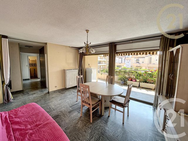 Afficher la photo en grand appartement à vendre - 2 pièces - 48.0 m2 - CANNES LA BOCCA - 06 - PROVENCE-ALPES-COTE-D-AZUR - Century 21 Immobilier Conseil