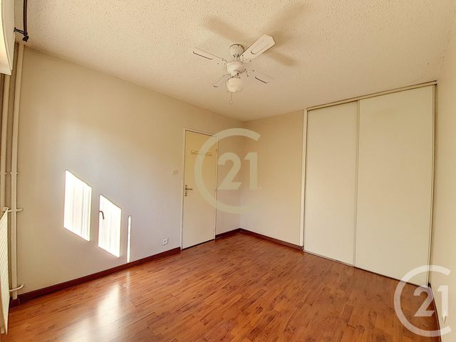 Appartement F3 à louer - 3 pièces - 61.2 m2 - CANNES - 06 - PROVENCE-ALPES-COTE-D-AZUR - Century 21 Immobilier Conseil Appartement F3 à louer - 3 pièces - 61.2 m2 - CANNES - 06 - PROVENCE-ALPES-COTE-D-AZUR - Century 21 Immobilier Conseil