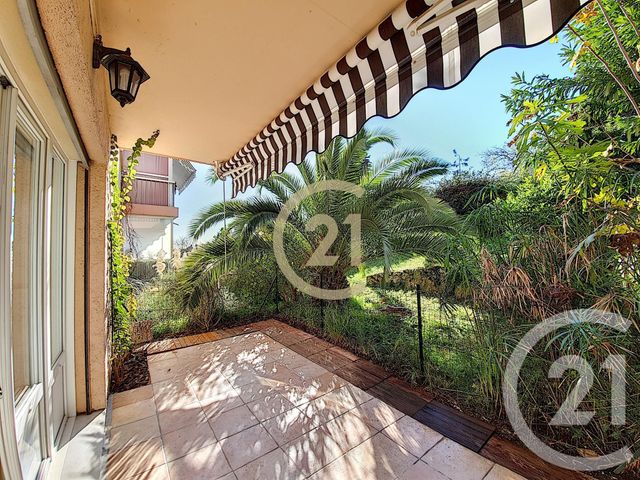 Appartement F3 à louer - 3 pièces - 61.2 m2 - CANNES - 06 - PROVENCE-ALPES-COTE-D-AZUR - Century 21 Immobilier Conseil Appartement F3 à louer - 3 pièces - 61.2 m2 - CANNES - 06 - PROVENCE-ALPES-COTE-D-AZUR - Century 21 Immobilier Conseil