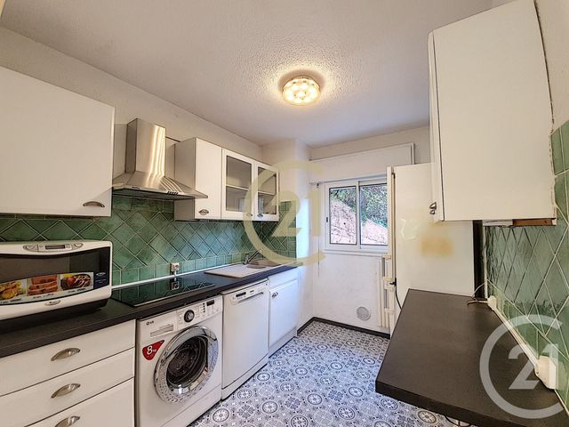 Appartement F3 à louer - 3 pièces - 61.2 m2 - CANNES - 06 - PROVENCE-ALPES-COTE-D-AZUR - Century 21 Immobilier Conseil Appartement F3 à louer - 3 pièces - 61.2 m2 - CANNES - 06 - PROVENCE-ALPES-COTE-D-AZUR - Century 21 Immobilier Conseil