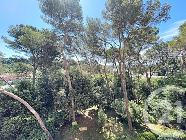 Appartement F3 à vendre - 3 pièces - 59.48 m2 - CANNES LA BOCCA - 06 - PROVENCE-ALPES-COTE-D-AZUR - Century 21 Immobilier Conseil Appartement F3 à vendre - 3 pièces - 59.48 m2 - CANNES LA BOCCA - 06 - PROVENCE-ALPES-COTE-D-AZUR - Century 21 Immobilier Conseil