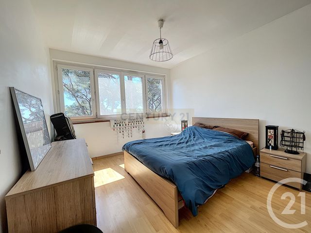 Appartement F3 à vendre - 3 pièces - 59.48 m2 - CANNES LA BOCCA - 06 - PROVENCE-ALPES-COTE-D-AZUR - Century 21 Immobilier Conseil Appartement F3 à vendre - 3 pièces - 59.48 m2 - CANNES LA BOCCA - 06 - PROVENCE-ALPES-COTE-D-AZUR - Century 21 Immobilier Conseil
