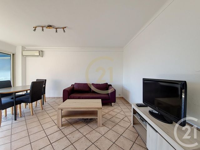 Appartement F2 à louer - 2 pièces - 51.48 m2 - GRASSE - 06 - PROVENCE-ALPES-COTE-D-AZUR - Century 21 Immobilier Conseil Appartement F2 à louer - 2 pièces - 51.48 m2 - GRASSE - 06 - PROVENCE-ALPES-COTE-D-AZUR - Century 21 Immobilier Conseil