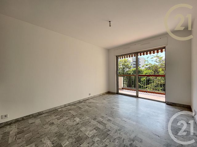 Appartement F3 à vendre - 3 pièces - 60.0 m2 - CANNES LA BOCCA - 06 - PROVENCE-ALPES-COTE-D-AZUR - Century 21 Immobilier Conseil Appartement F3 à vendre - 3 pièces - 60.0 m2 - CANNES LA BOCCA - 06 - PROVENCE-ALPES-COTE-D-AZUR - Century 21 Immobilier Conseil