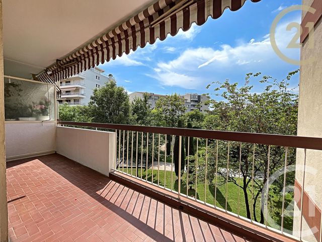 Appartement F3 à vendre - 3 pièces - 60.0 m2 - CANNES LA BOCCA - 06 - PROVENCE-ALPES-COTE-D-AZUR - Century 21 Immobilier Conseil Appartement F3 à vendre - 3 pièces - 60.0 m2 - CANNES LA BOCCA - 06 - PROVENCE-ALPES-COTE-D-AZUR - Century 21 Immobilier Conseil