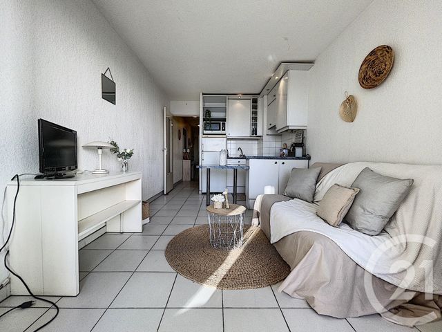 Appartement à vendre - 2 pièces - 46.42 m2 - CANNES LA BOCCA - 06 - PROVENCE-ALPES-COTE-D-AZUR - Century 21 Immobilier Conseil Appartement à vendre - 2 pièces - 46.42 m2 - CANNES LA BOCCA - 06 - PROVENCE-ALPES-COTE-D-AZUR - Century 21 Immobilier Conseil