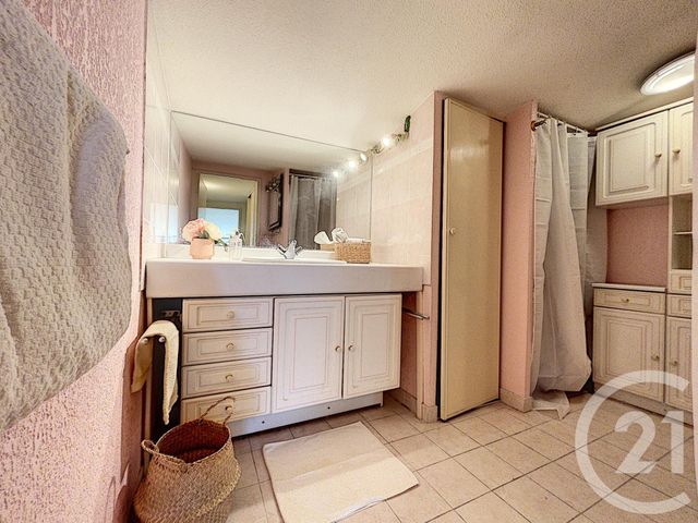 Appartement à vendre - 2 pièces - 46.42 m2 - CANNES LA BOCCA - 06 - PROVENCE-ALPES-COTE-D-AZUR - Century 21 Immobilier Conseil Appartement à vendre - 2 pièces - 46.42 m2 - CANNES LA BOCCA - 06 - PROVENCE-ALPES-COTE-D-AZUR - Century 21 Immobilier Conseil