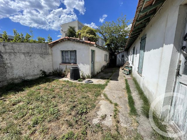 Afficher la photo en grand immeuble à vendre - 230.0 m2 - CANNES LA BOCCA - 06 - PROVENCE-ALPES-COTE-D-AZUR - Century 21 Immobilier Conseil