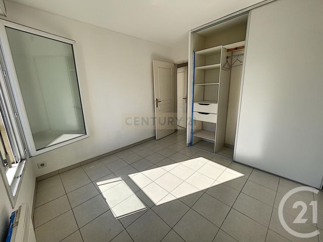 Afficher la photo en grand Appartement F3 à vendre - 3 pièces - 67.5 m2 - CANNES LA BOCCA - 06 - PROVENCE-ALPES-COTE-D-AZUR - Century 21 Immobilier Conseil