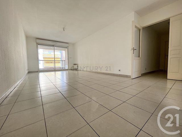 Afficher la photo en grand Appartement F3 à vendre - 3 pièces - 67.5 m2 - CANNES LA BOCCA - 06 - PROVENCE-ALPES-COTE-D-AZUR - Century 21 Immobilier Conseil