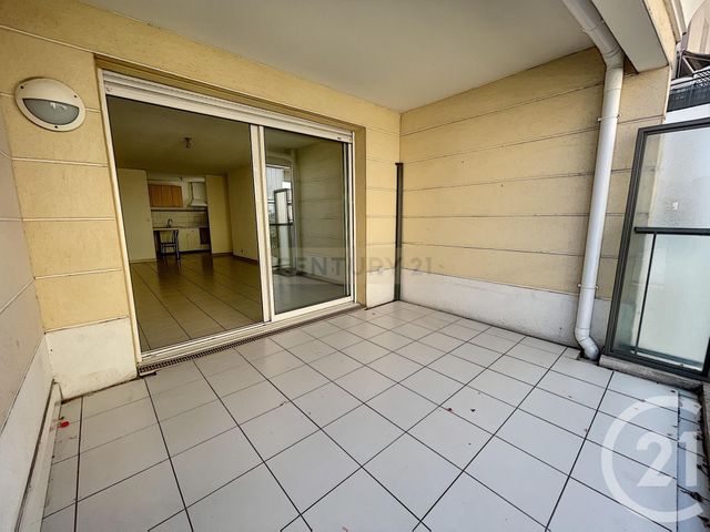 Afficher la photo en grand Appartement F3 à vendre - 3 pièces - 67.5 m2 - CANNES LA BOCCA - 06 - PROVENCE-ALPES-COTE-D-AZUR - Century 21 Immobilier Conseil