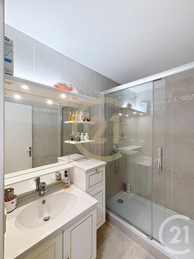Appartement F4 à vendre - 4 pièces - 79.46 m2 - CANNES LA BOCCA - 06 - PROVENCE-ALPES-COTE-D-AZUR - Century 21 Immobilier Conseil