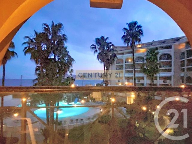 Appartement F1 à vendre - 1 pièce - 26.15 m2 - CANNES LA BOCCA - 06 - PROVENCE-ALPES-COTE-D-AZUR - Century 21 Immobilier Conseil