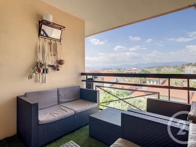 Appartement F2 à vendre - 2 pièces - 28.0 m2 - CANNES LA BOCCA - 06 - PROVENCE-ALPES-COTE-D-AZUR - Century 21 Immobilier Conseil