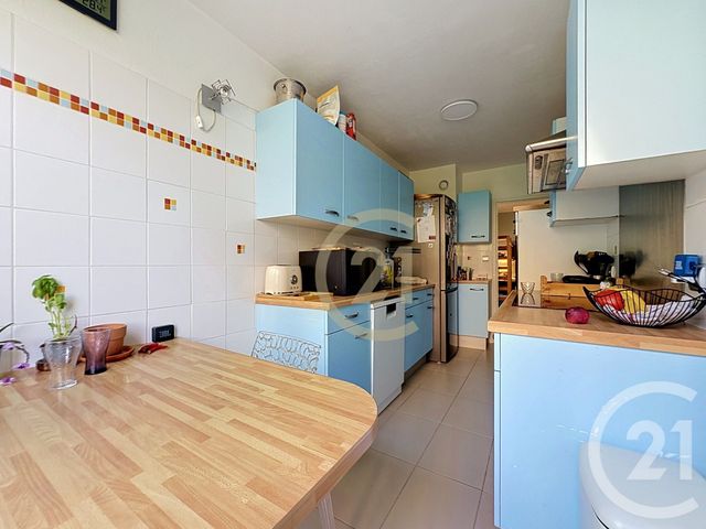 Appartement F6 à vendre - 6 pièces - 111.93 m2 - CANNES LA BOCCA - 06 - PROVENCE-ALPES-COTE-D-AZUR - Century 21 Immobilier Conseil