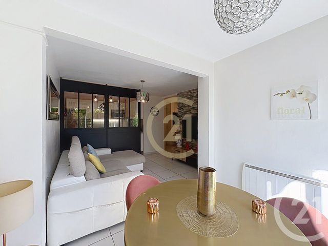 Appartement à vendre - 2 pièces - 39.23 m2 - CANNES LA BOCCA - 06 - PROVENCE-ALPES-COTE-D-AZUR - Century 21 Immobilier Conseil