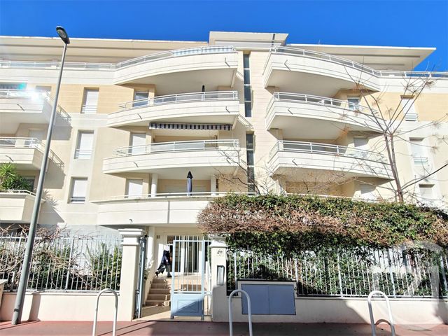 Appartement F3 à vendre - 3 pièces - 61.62 m2 - CANNES LA BOCCA - 06 - PROVENCE-ALPES-COTE-D-AZUR - Century 21 Immobilier Conseil